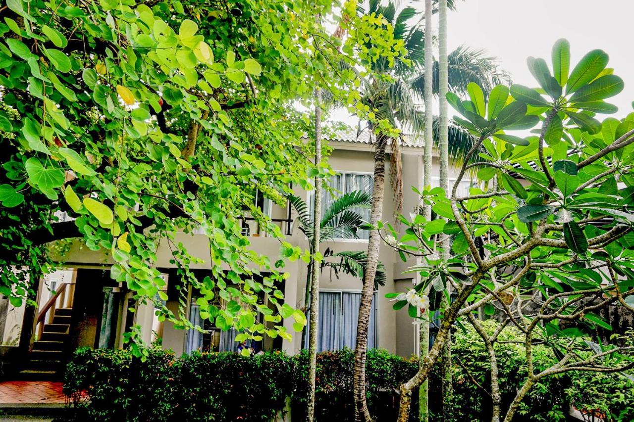 Signature Phuket Resort Chalong Exterior photo
