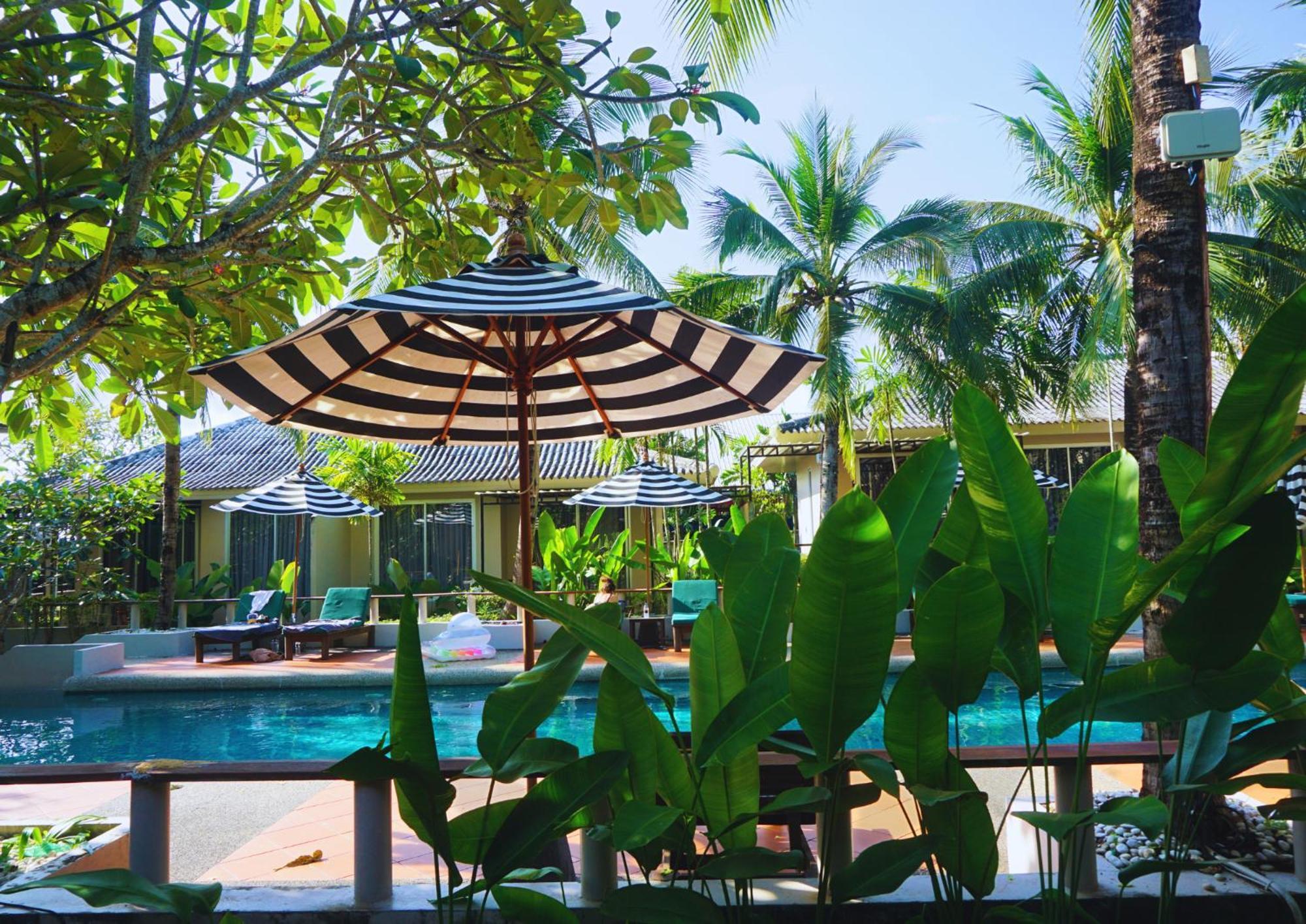 Signature Phuket Resort Chalong Exterior photo